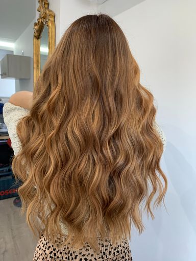 Julie Archier - balayage roux